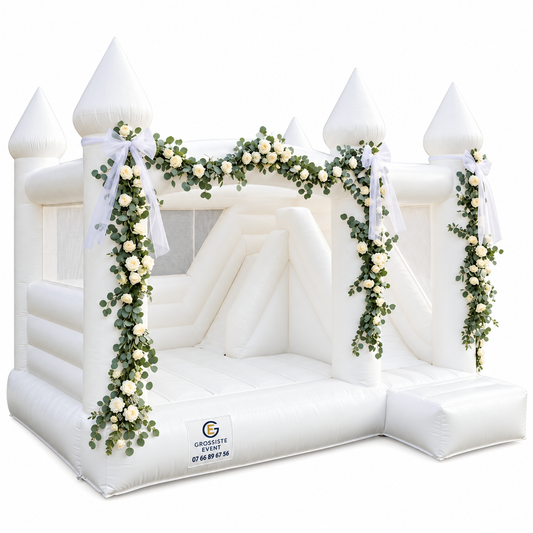 Château Blanc avec toboggan gonflable avec marquage Grossiste Event sur fond blanc