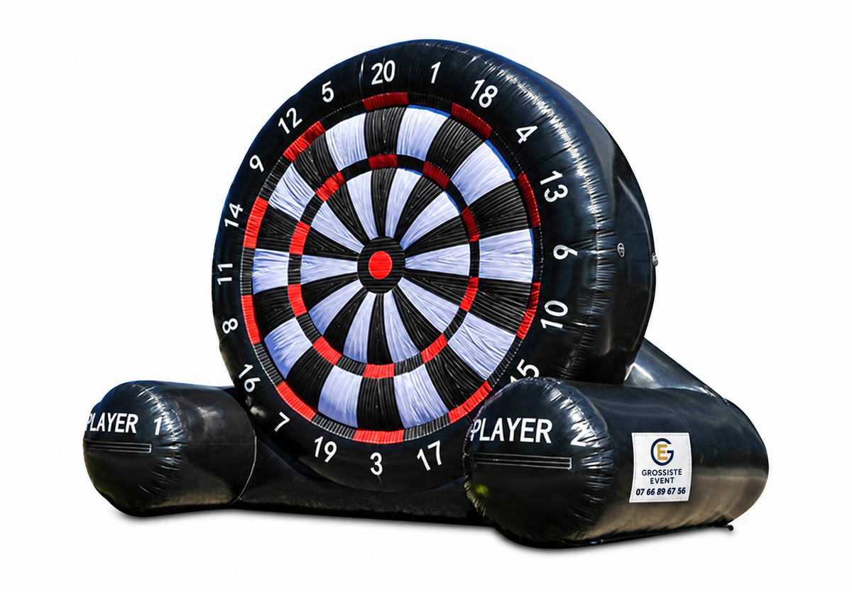 Cible football géante gonflable avec marquage Grossiste Event sur fond blanc